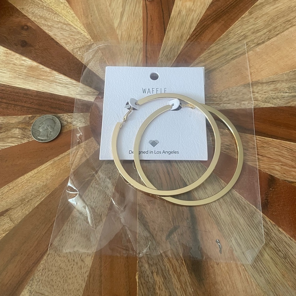Large Gold Tone pierced Hoop Earrings for Women - Sleek Polished Hoops - Picture 3 of 6